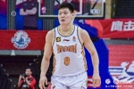 惨不忍睹！张宁半场打了4分钟累计4次犯规 2中1拿到3分